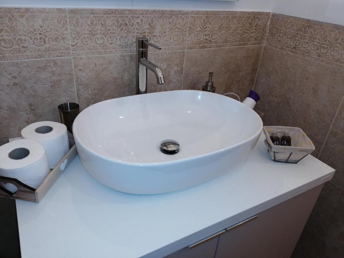 B&B Ninfa Касерта Екстериор снимка