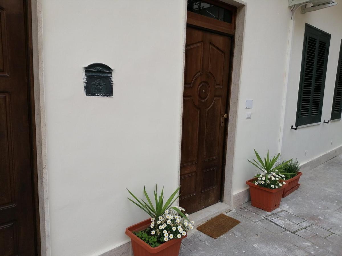 B&B Ninfa Касерта Екстериор снимка